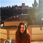 Graduada en Traducción e Interpretación se ofrece a dar clases de Lengua C. y Literatura, Inglés y Francés de todos los niveles y Alemán nivel básico